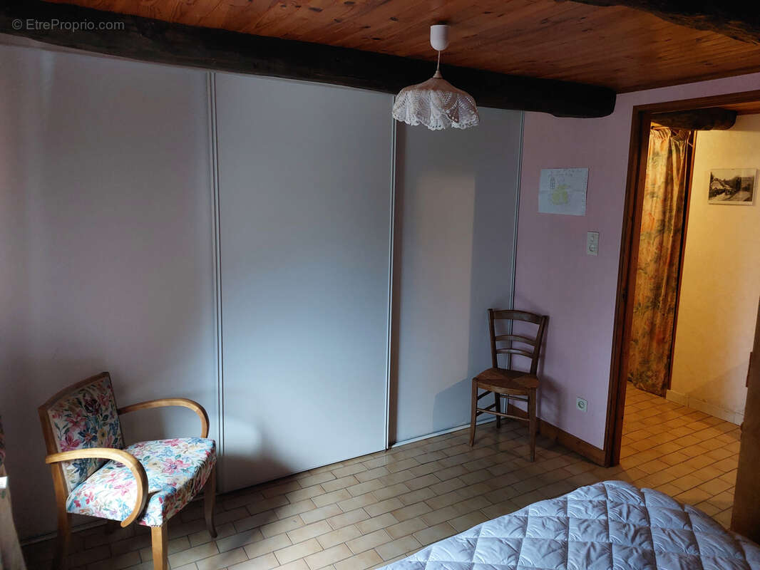 Belle maison Auvergnate de 143 m2 spacieuse et familiale - photo 8