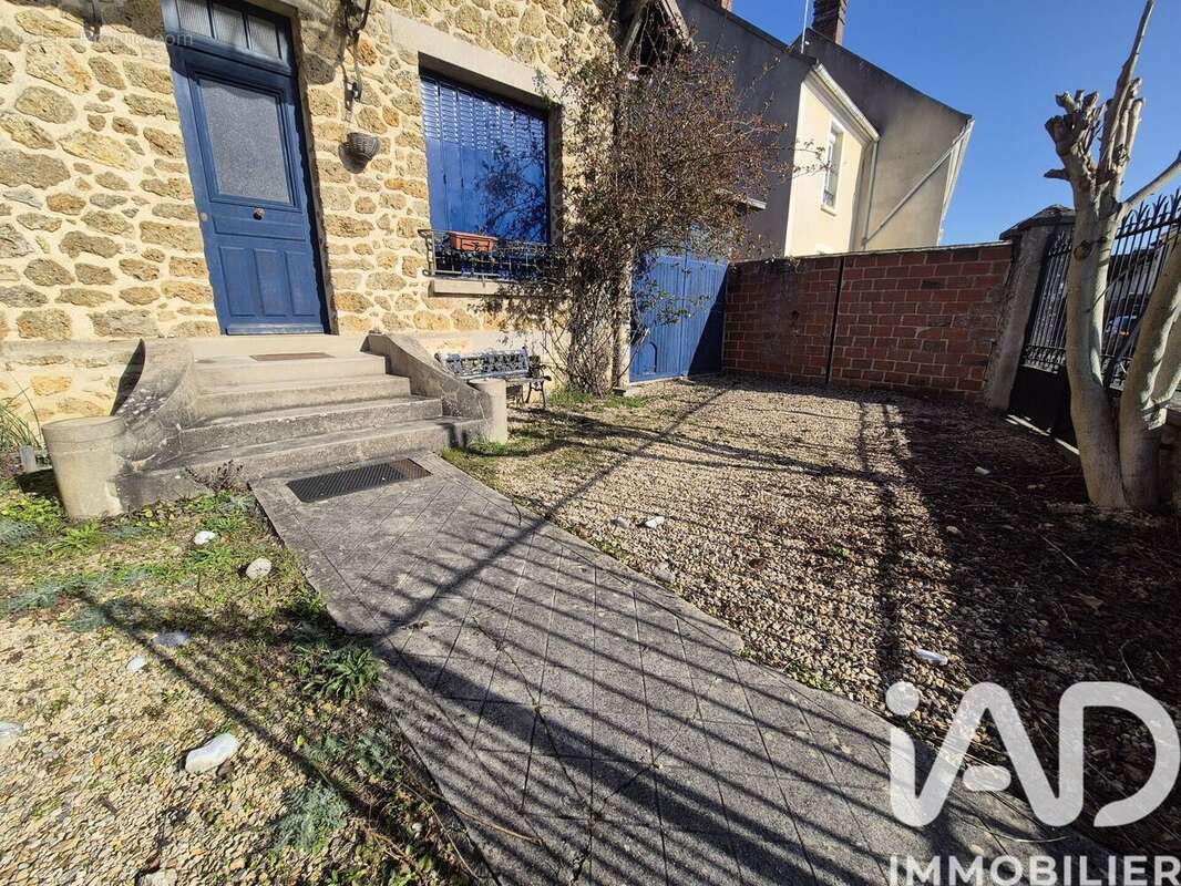 Photo 3 - Maison à LA FERTE-SOUS-JOUARRE
