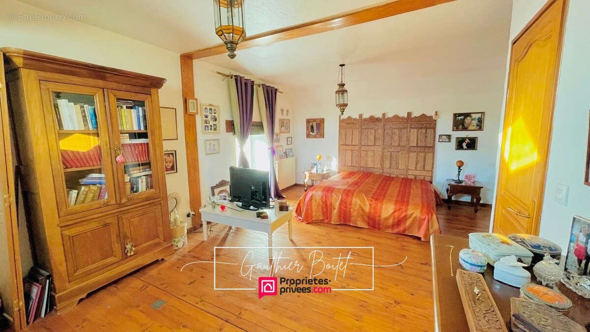 Maison à ROZAY-EN-BRIE