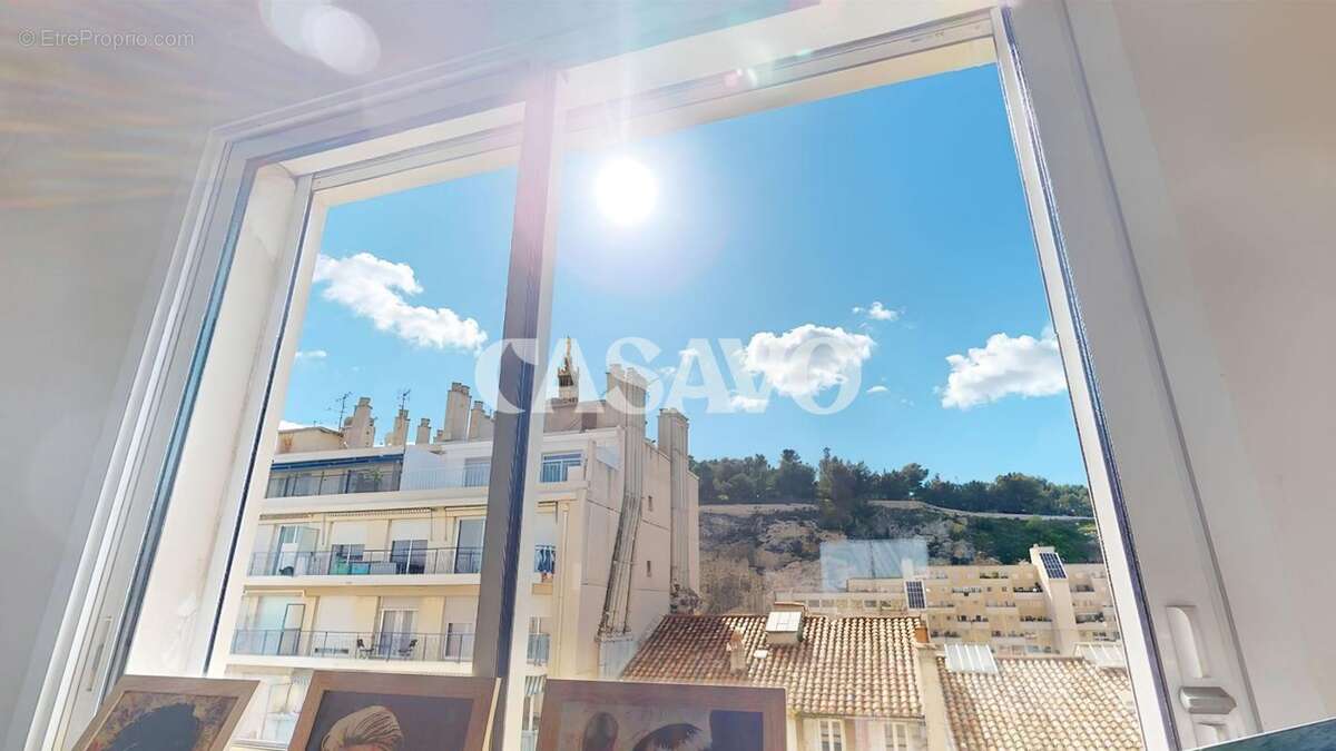 Appartement à MARSEILLE-6E