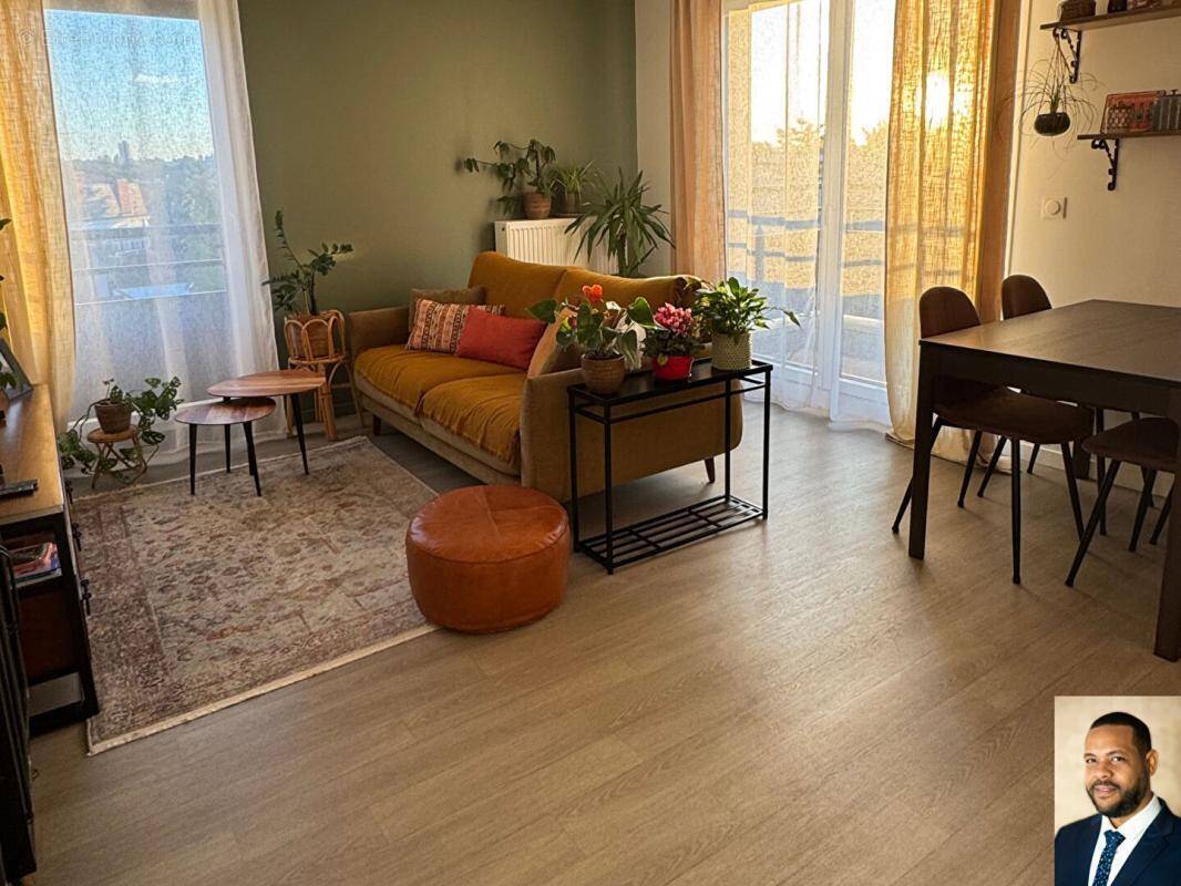 Appartement à LONGJUMEAU
