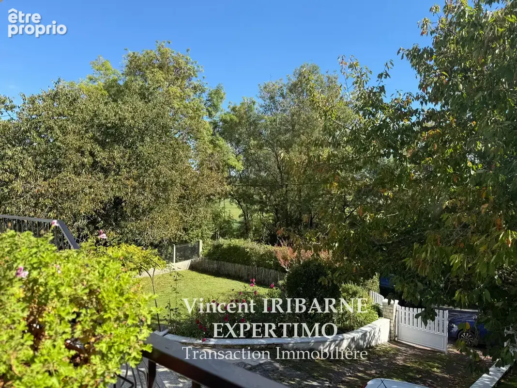 Maison 3 Chambres, Garage et Jardin - Saintes Rive Gauche - photo 2