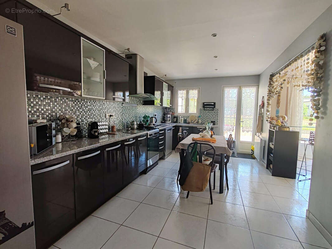 Maison à VILLERS-COTTERETS