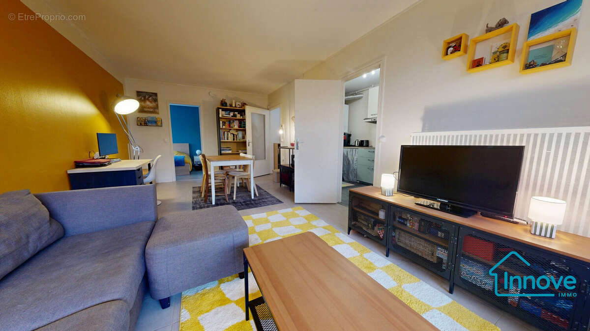 Appartement à SAINT-CYR-L&#039;ECOLE