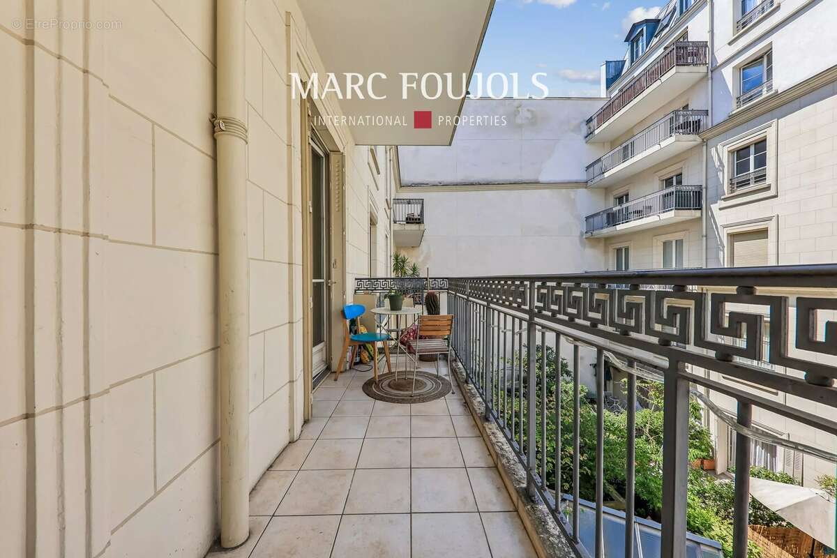 Paris 1er Rivoli / Les Halles : appartement traversant de 100 m² avec balcon - photo 15