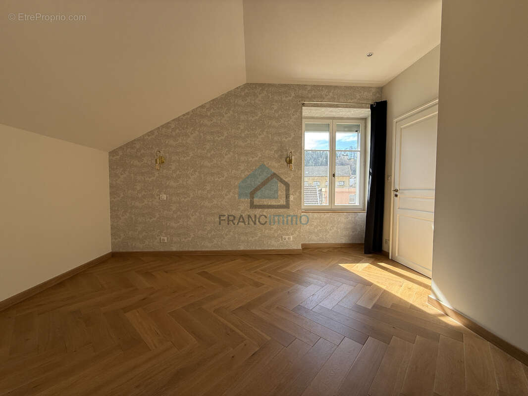 Appartement à MAICHE
