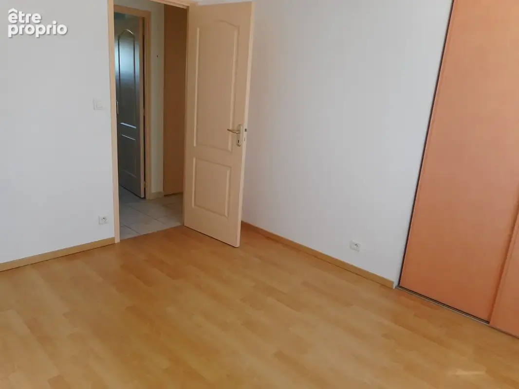 Maison spacieuse 6 pièces 4 chambres avec véranda et double garage bord de mer - photo 6
