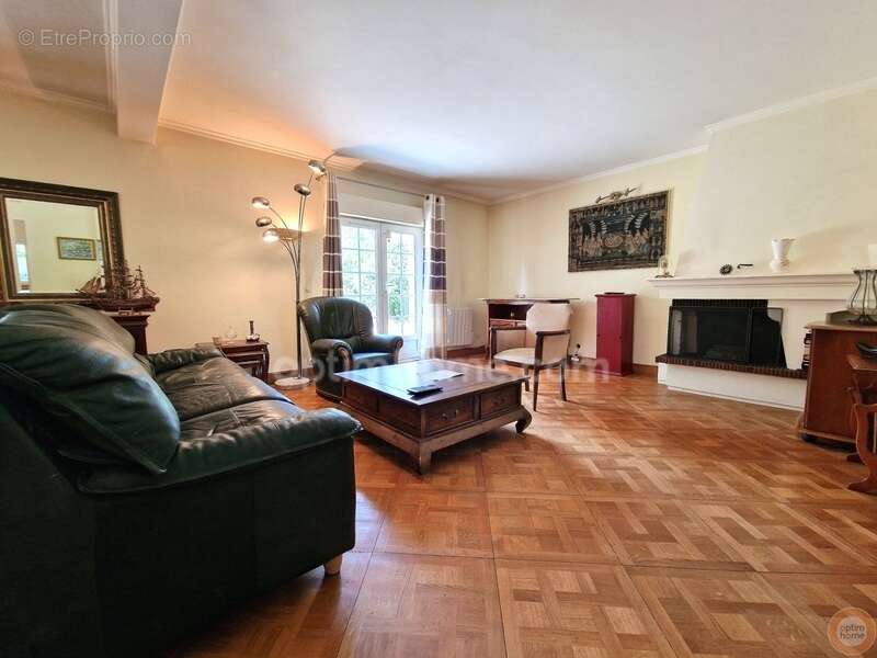 Maison à LONGPONT-SUR-ORGE