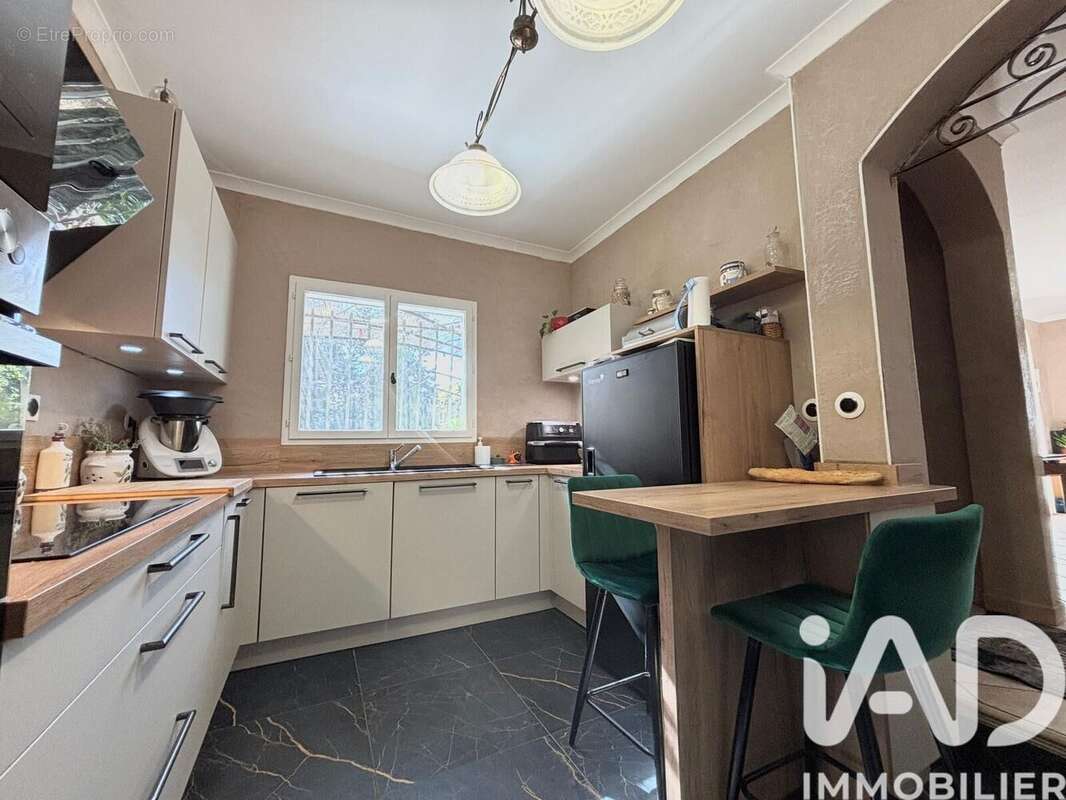 Photo 2 - Maison à SAINT-CHAMAS