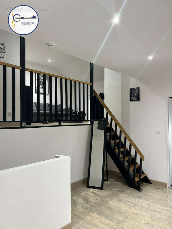Maison à DOGNEVILLE