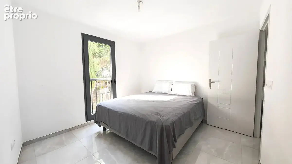 Appartement 69 m² à Saint-Pierre  - photo 9