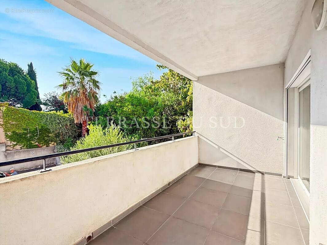 Appartement à MARSEILLE-12E