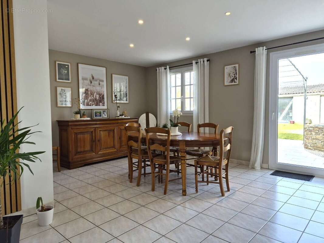 Maison à LA JUMELLIERE