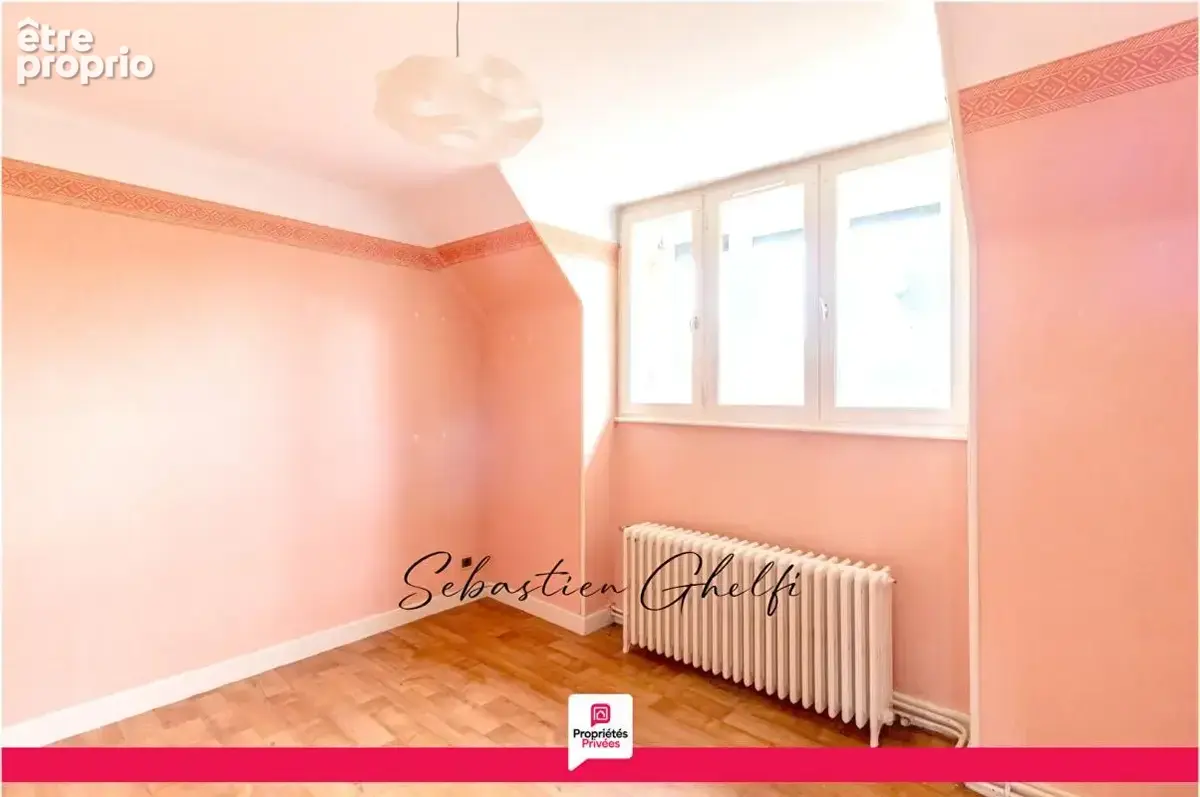belle maison à rénover avec - photo 11