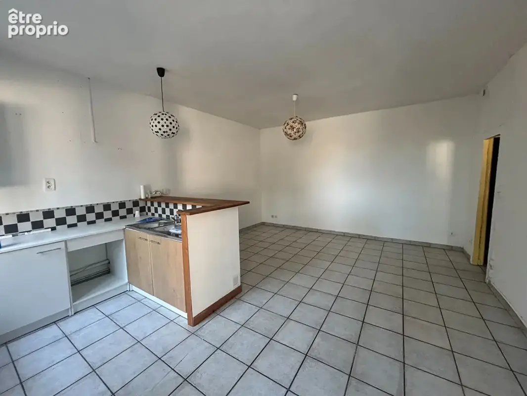 Montaud f2 au calme avec terrasse - photo 3