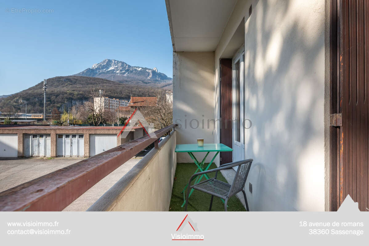 Appartement à FONTAINE