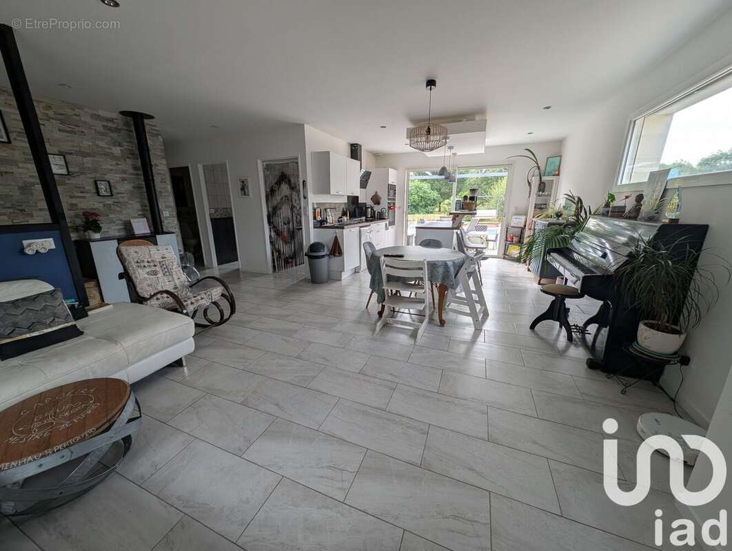 Photo 9 - Maison à LA BREDE