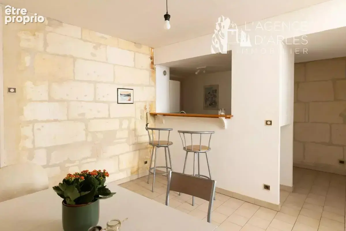 Arles centre historique, proche place du Forum – Appartement de caractère 44 m² - photo 2