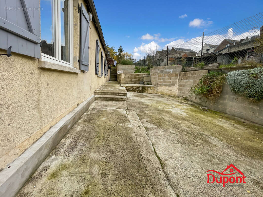 Maison à SAINT-QUENTIN