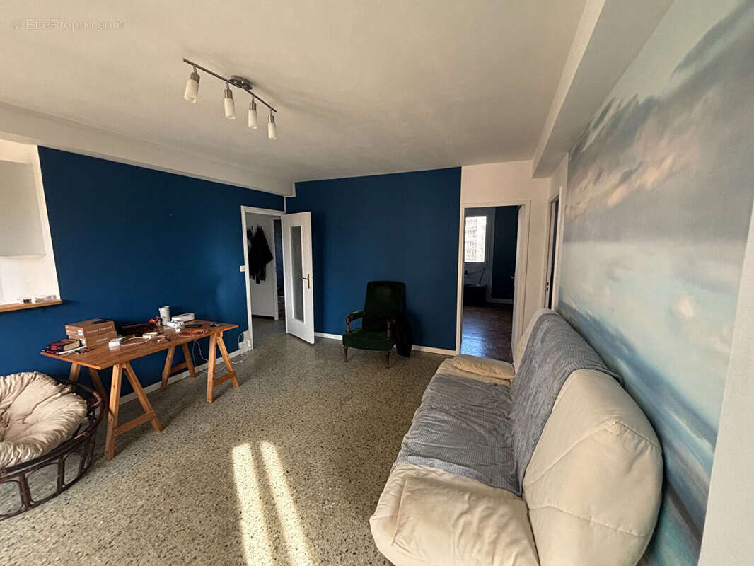 Appartement à SAINTE-FOY-LES-LYON