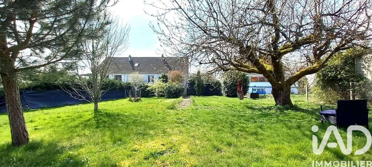 Photo 3 - Maison à SAINT-YRIEIX-LA-PERCHE