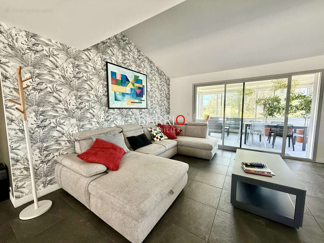 Maison à SAINT-CYPRIEN