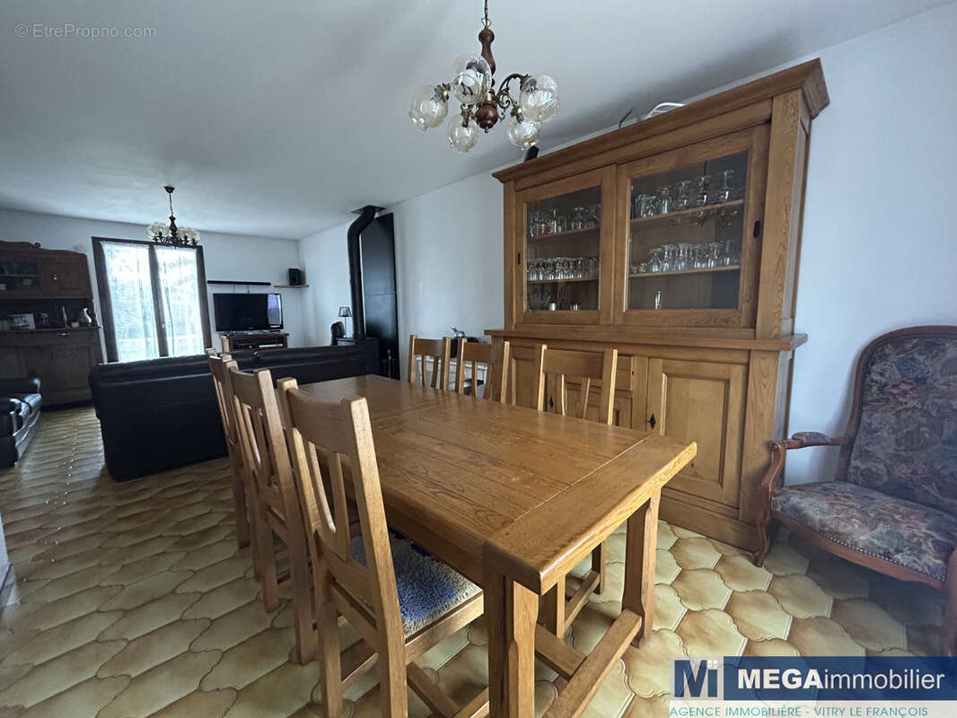 Maison de plain pied à vendre - photo 3