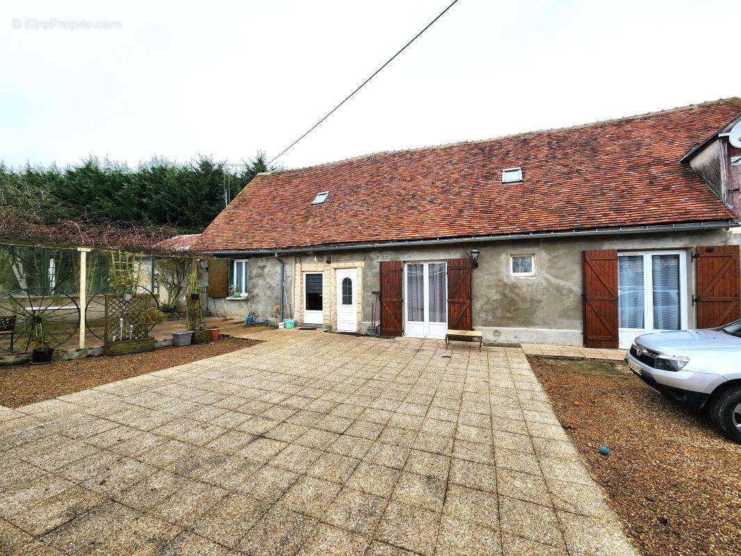 Maison à DROUE