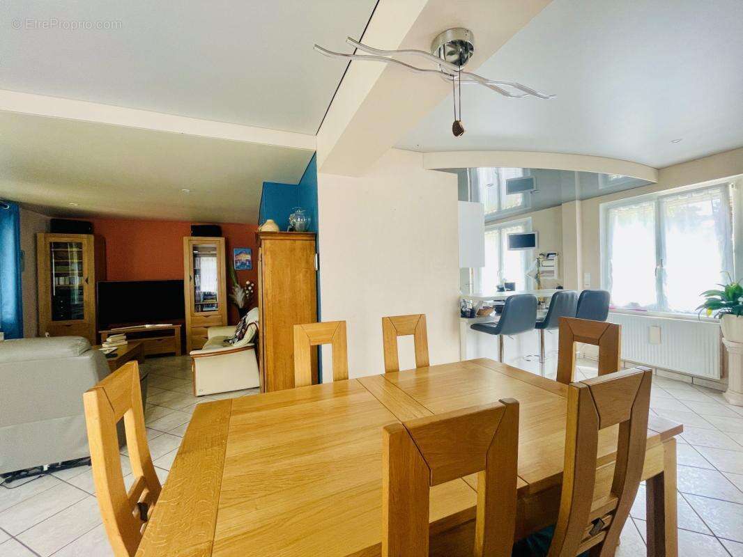 Maison à PONTARLIER