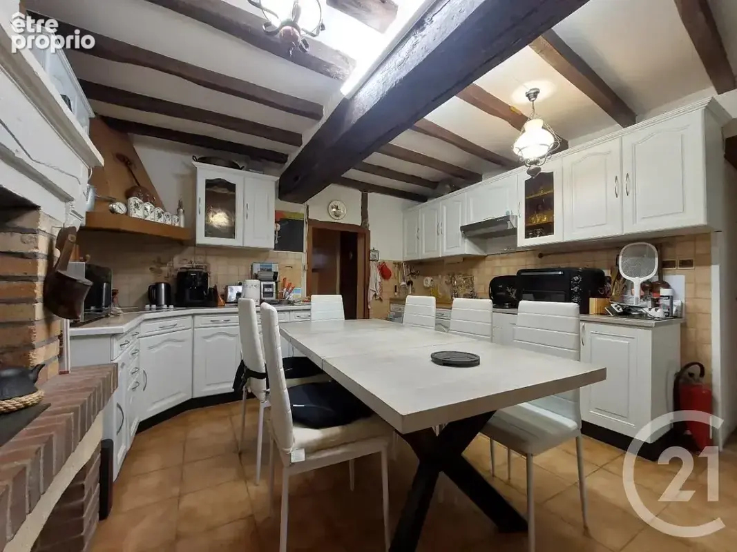 Maison 6 pièces 178 m² à vendre à Lucy-Sur-Yonne (89480) - photo 3