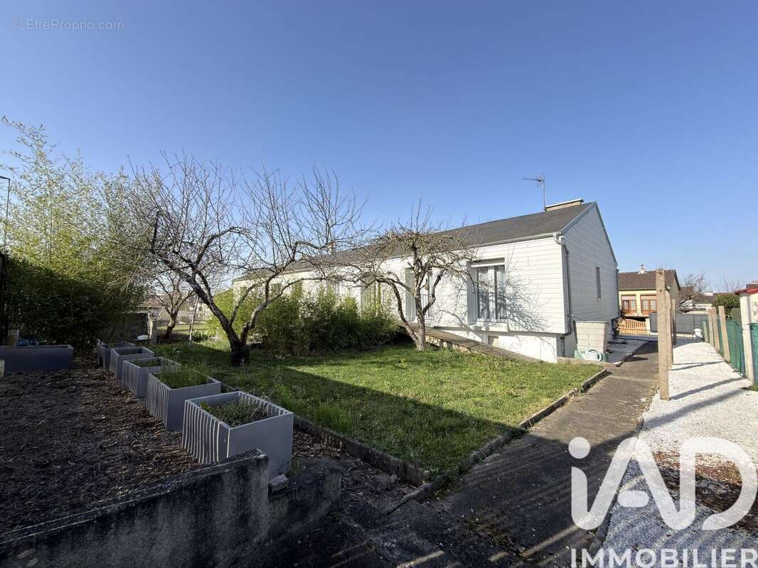 Photo 2 - Maison à GUERET