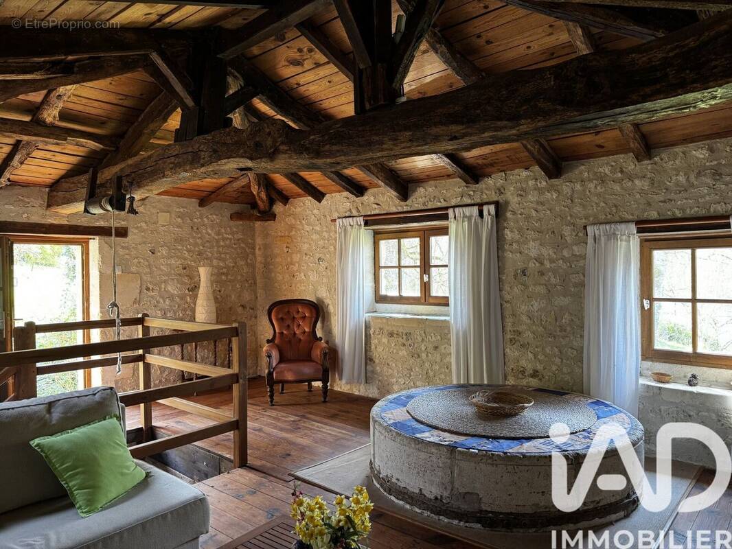 Photo 1 - Maison à VILLEXAVIER