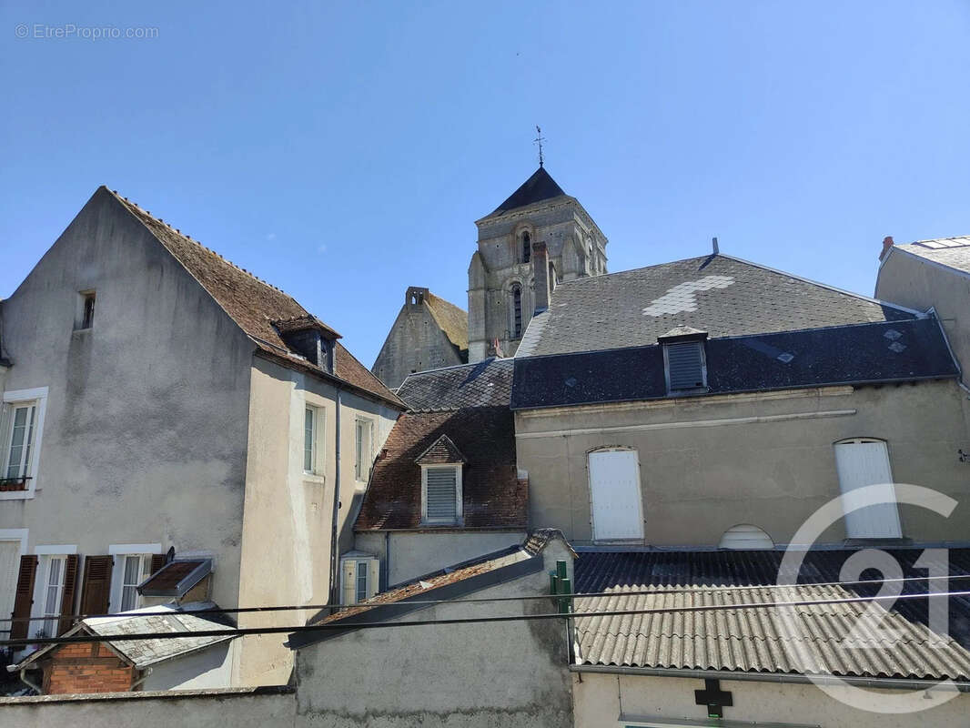 Maison à COSNE-COURS-SUR-LOIRE