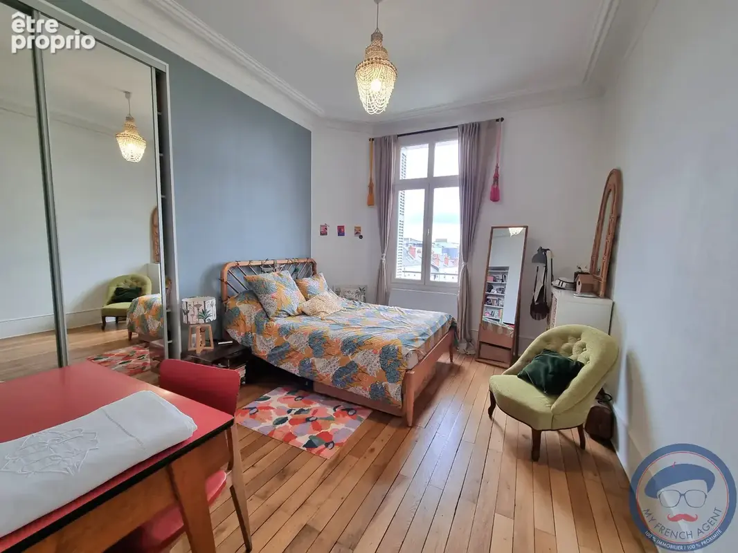 Appartement duplex 4 chambres Tours centre - photo 4