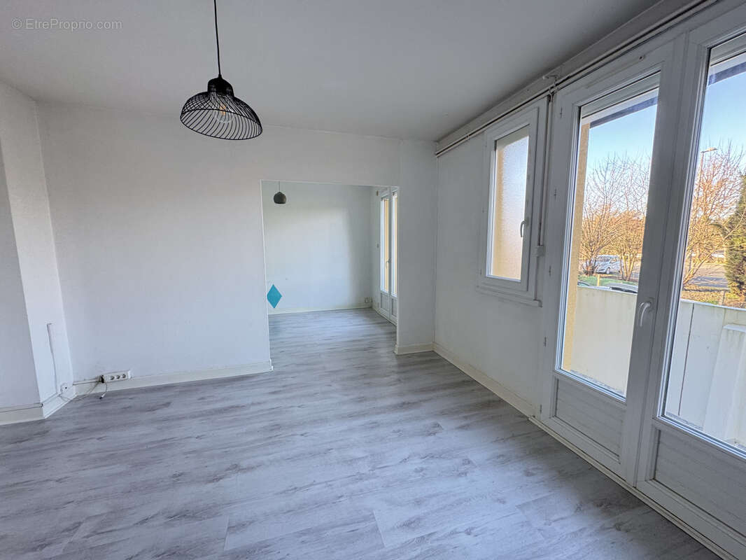 Appartement à LEGUEVIN