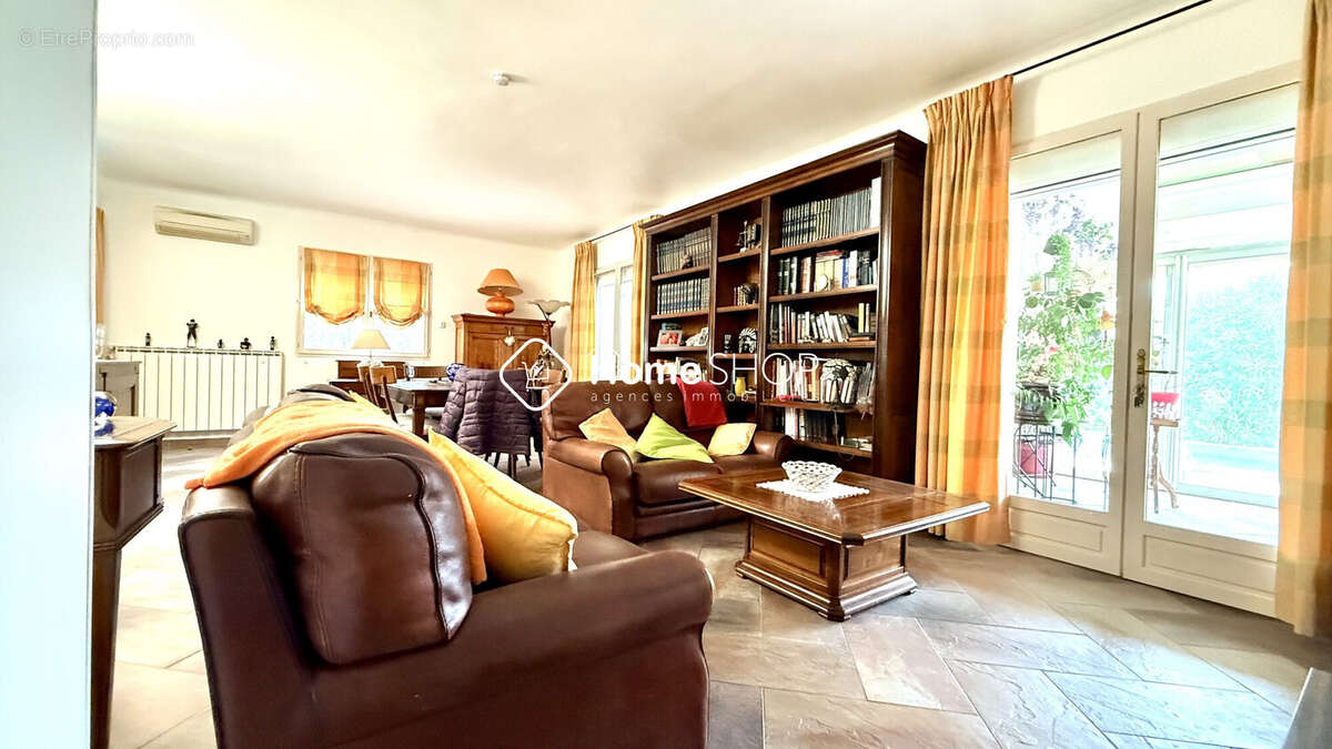 Maison à BOUC-BEL-AIR