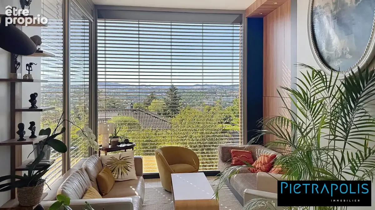 Maison 6 pièces 151 m² à vendre à Eveux (69210) - photo 9