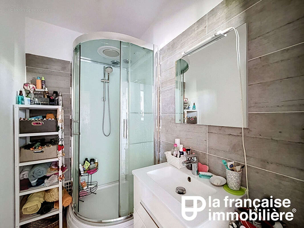 Appartement Rennes - Mail François Mitterrand - 2 pièces - 37.19 m² - Cave - Cellier - Parking - photo 8
