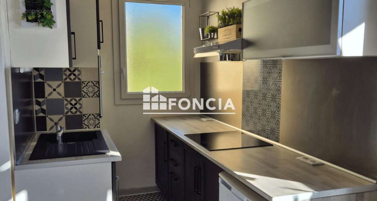 Appartement à HYERES