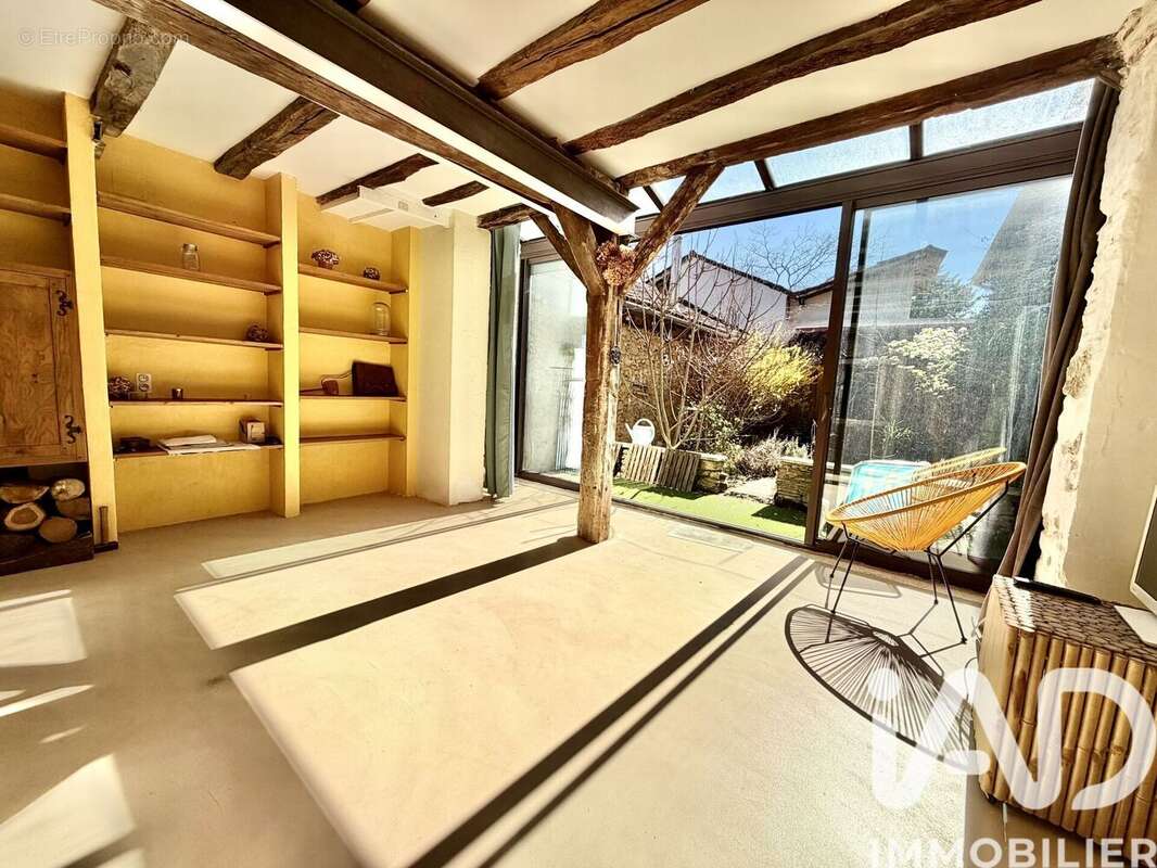 Maison 135 m² à Tillac  - photo 8