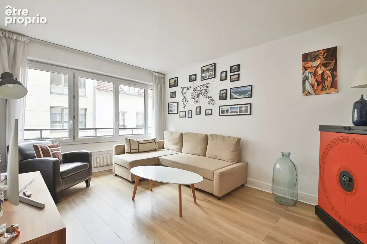 Appartement à PARIS-14E