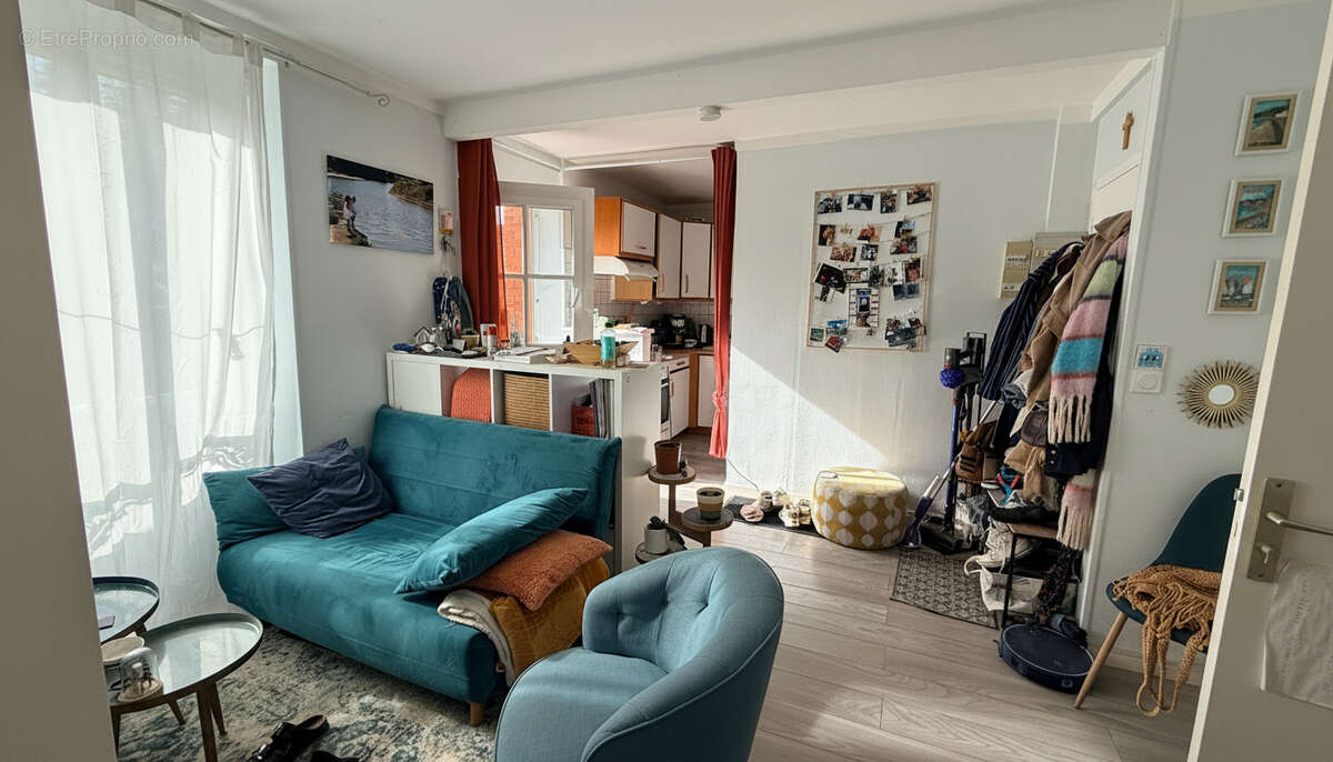 Neauphle le vieux, appartement avec cave, parkings et jardin. - photo 3