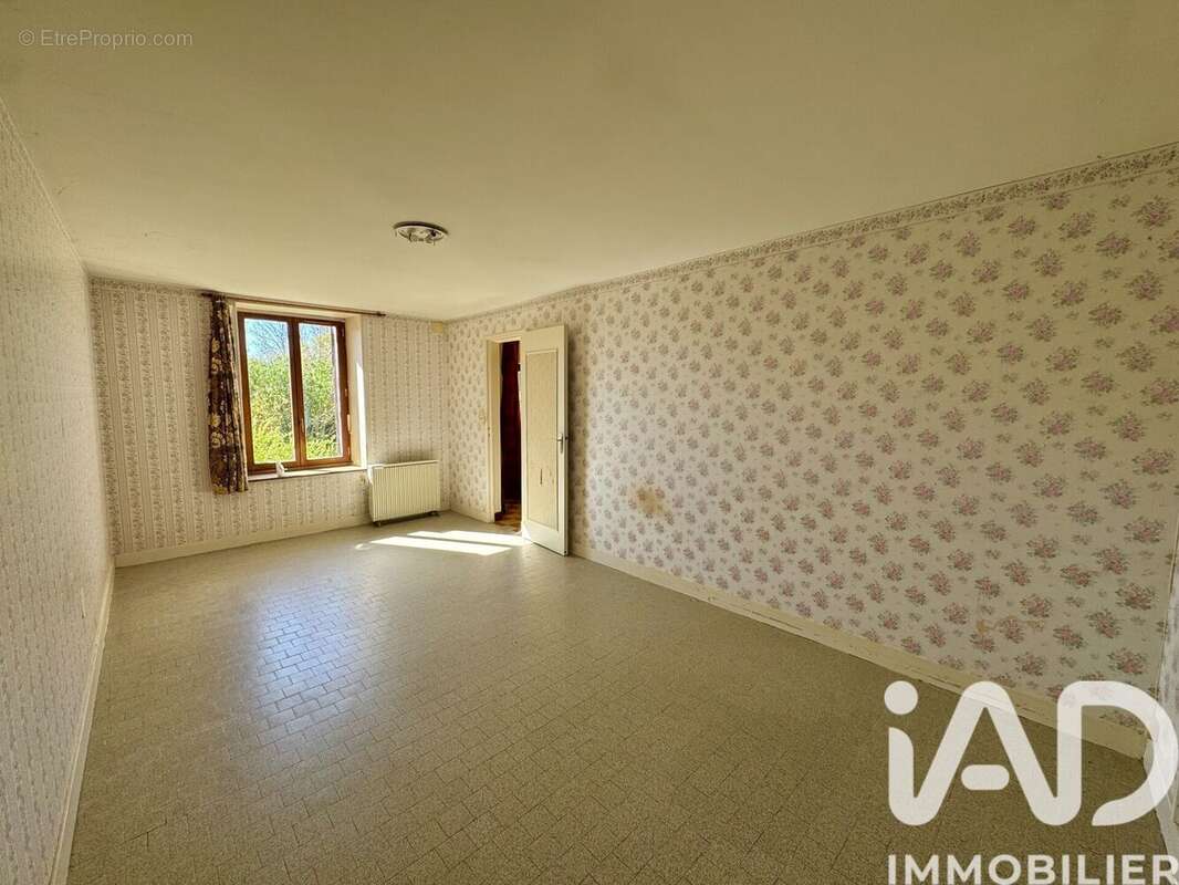 Maison 83 m² à Sury-En-Vaux  - photo 3