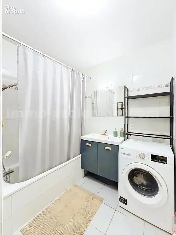 Appartement_T2_vetraz-Monthoux_CENTRE_secteur_calme_verdoyant_CEVA_frontière_SUISSE_Geneve_IMMOBILLIER_investissement_jardin_salon_cuisine_chambre_salle_de_bains