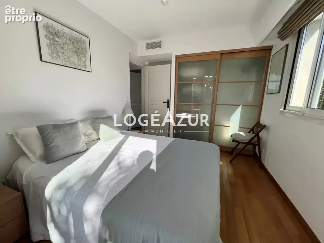 Vente appartement juan les pins - 2 chambres - parking - garage - cave - piscine - photo 16