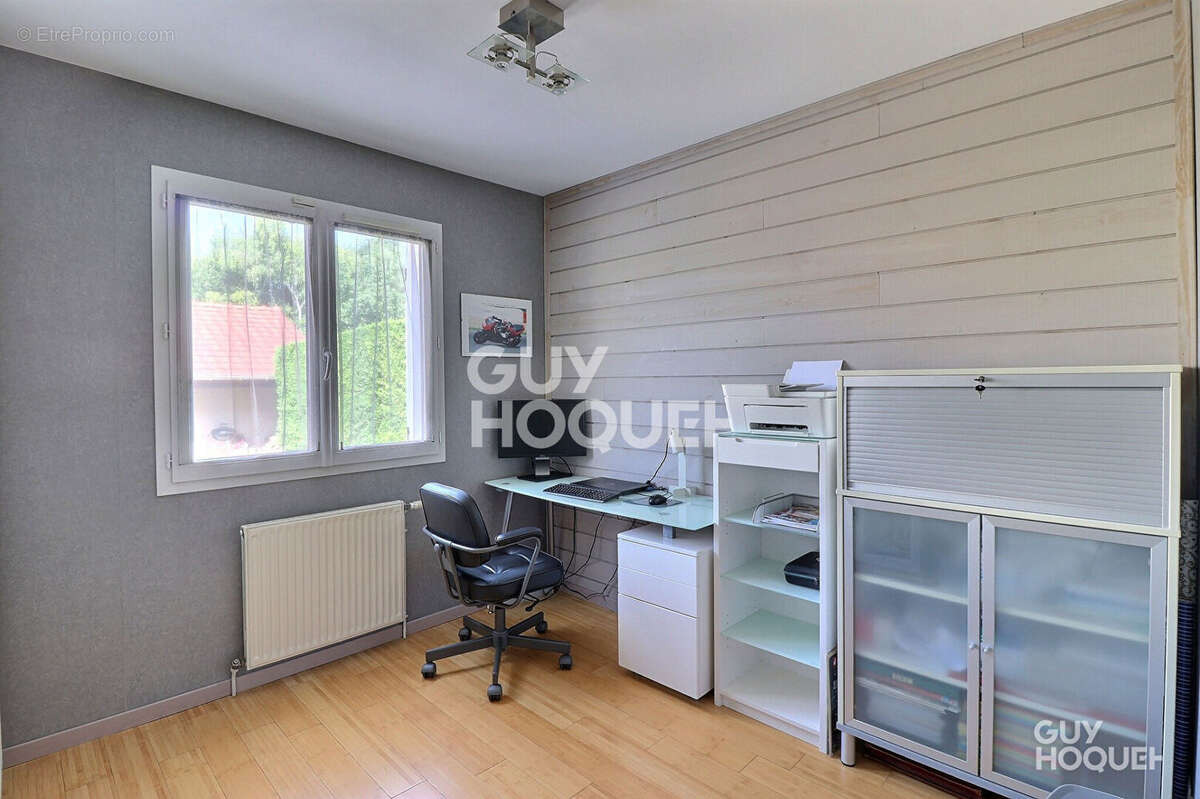 Maison à SAINT-MICHEL-SUR-ORGE