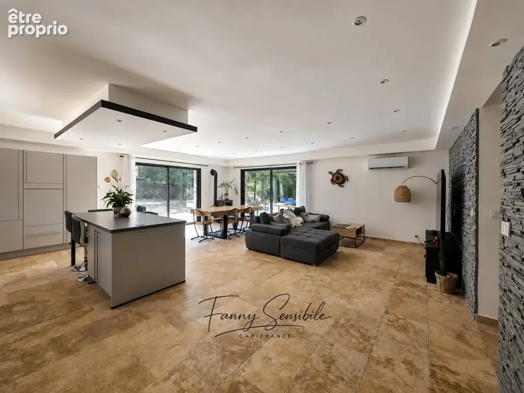 Maison contemporaine 140 m² – 4 chambres – piscine – terrain 2 000 m² – grand garage - photo 5