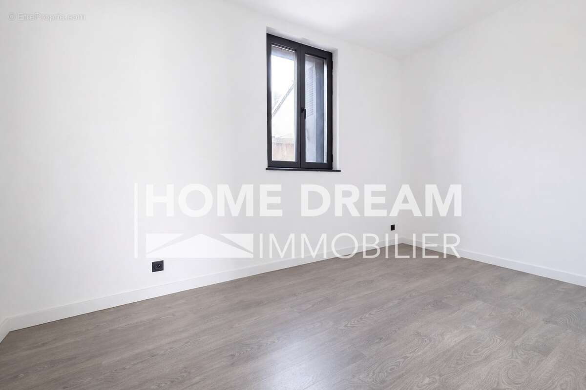 Appartement 47 m² à Toulon  - photo 5
