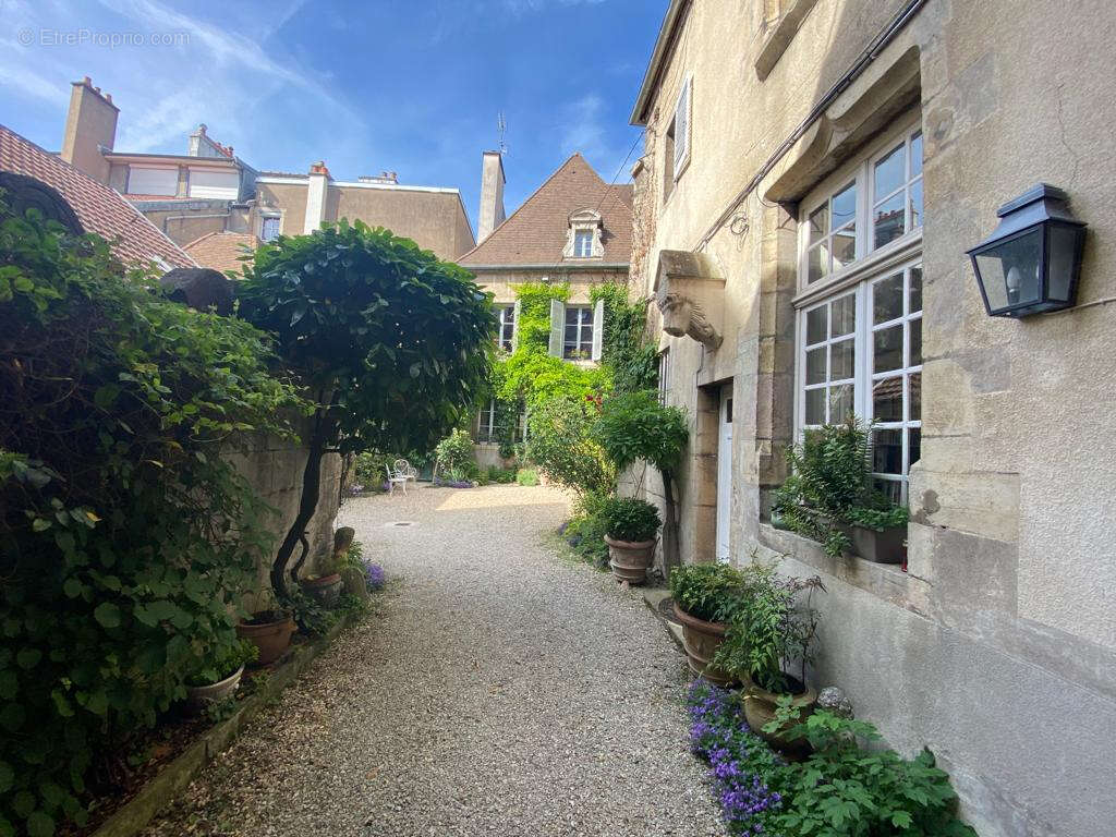 Appartement à DIJON