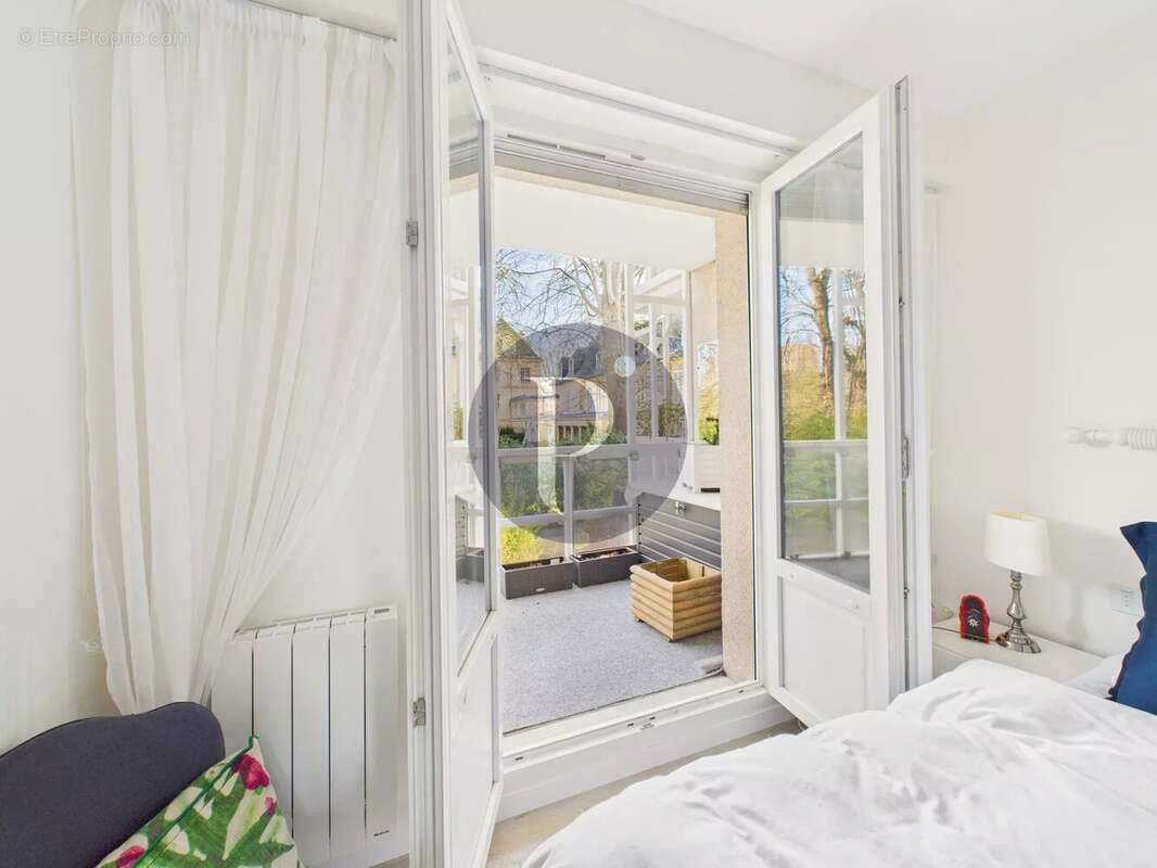 Appartement à VERRIERES-LE-BUISSON